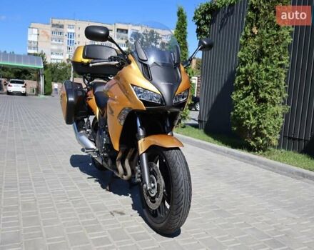 Желтый Хонда CBF 1000, объемом двигателя 1 л и пробегом 64 тыс. км за 7200 $, фото 13 на Automoto.ua