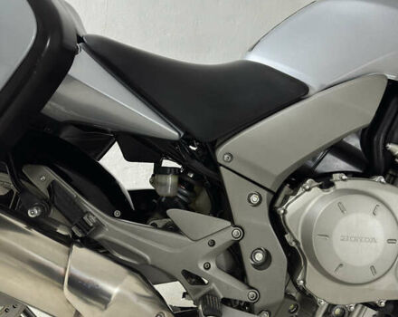Серый Хонда CBF 1000, объемом двигателя 1 л и пробегом 34 тыс. км за 5850 $, фото 4 на Automoto.ua