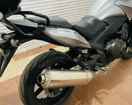 Серый Хонда CBF 1000, объемом двигателя 1 л и пробегом 19 тыс. км за 8700 $, фото 30 на Automoto.ua
