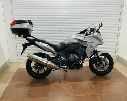 Серый Хонда CBF 1000, объемом двигателя 1 л и пробегом 19 тыс. км за 8700 $, фото 29 на Automoto.ua