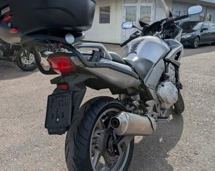 Серый Хонда CBF 1000, объемом двигателя 1 л и пробегом 44 тыс. км за 5599 $, фото 5 на Automoto.ua