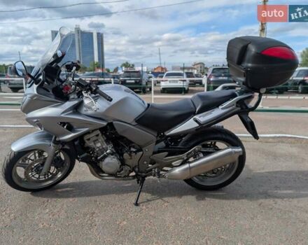 Серый Хонда CBF 1000, объемом двигателя 1 л и пробегом 44 тыс. км за 5599 $, фото 1 на Automoto.ua