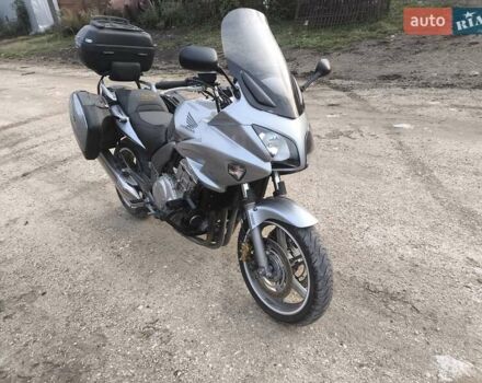 Серый Хонда CBF 1000, объемом двигателя 0 л и пробегом 445 тыс. км за 6100 $, фото 1 на Automoto.ua