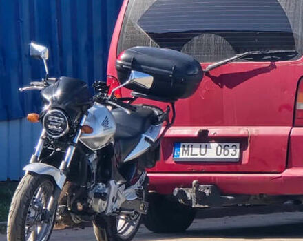 Серый Хонда CBF 500, объемом двигателя 0.5 л и пробегом 80 тыс. км за 3500 $, фото 5 на Automoto.ua