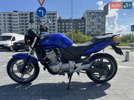 Хонда CBF 500 2004 у Львові на Automoto.ua Синій Хонда CBF 500, об'ємом двигуна 0.5 л та пробігом 21 тис. км за 3750 $, фото 1 на Automoto.ua
