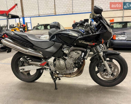 Черный Хонда CBF 600, объемом двигателя 0.6 л и пробегом 10 тыс. км за 4300 $, фото 1 на Automoto.ua