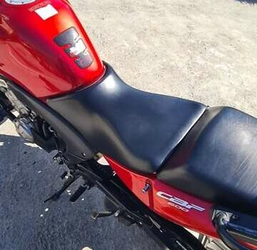 Красный Хонда CBF 600, объемом двигателя 0.6 л и пробегом 52 тыс. км за 5600 $, фото 12 на Automoto.ua