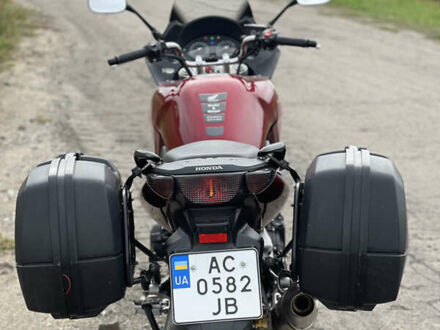 Красный Хонда CBF 600, объемом двигателя 0.6 л и пробегом 35 тыс. км за 4600 $, фото 1 на Automoto.ua