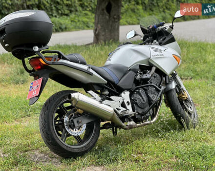 Хонда CBF 600, об'ємом двигуна 0.6 л та пробігом 29 тис. км за 4600 $, фото 2 на Automoto.ua