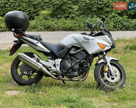 Хонда CBF 600, об'ємом двигуна 0.6 л та пробігом 29 тис. км за 4600 $, фото 1 на Automoto.ua