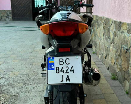 Хонда CBF 600, объемом двигателя 0.6 л и пробегом 31 тыс. км за 4300 $, фото 8 на Automoto.ua