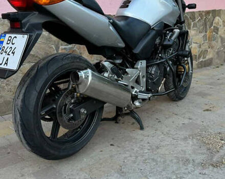Хонда CBF 600, объемом двигателя 0.6 л и пробегом 31 тыс. км за 4300 $, фото 9 на Automoto.ua
