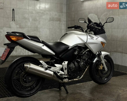 Хонда CBF 600, объемом двигателя 0 л и пробегом 29 тыс. км за 3950 $, фото 2 на Automoto.ua