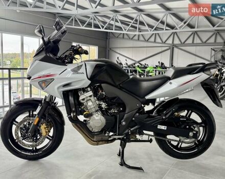 Хонда CBF 600, объемом двигателя 0.6 л и пробегом 38 тыс. км за 6199 $, фото 3 на Automoto.ua