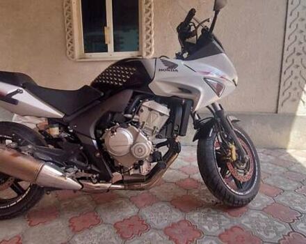 Хонда CBF 600, объемом двигателя 0.6 л и пробегом 11 тыс. км за 3500 $, фото 2 на Automoto.ua