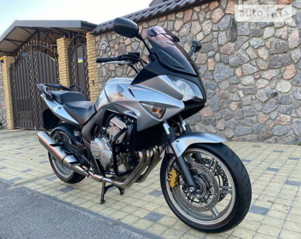 Сірий Хонда CBF 600, об'ємом двигуна 0.6 л та пробігом 33 тис. км за 5650 $, фото 41 на Automoto.ua