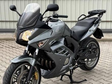 Хонда CBF 600 2008 у Оратове на Automoto.ua Сірий Хонда CBF 600, об'ємом двигуна 0.6 л та пробігом 10 тис. км за 6350 $, фото 1 на Automoto.ua