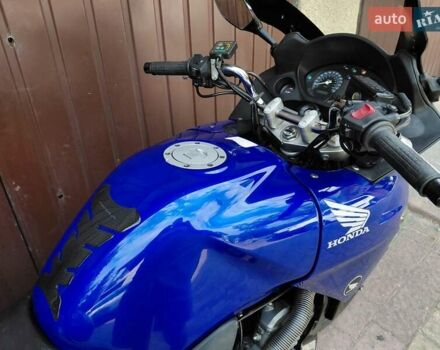 Синій Хонда CBF 600, об'ємом двигуна 0.6 л та пробігом 24 тис. км за 4499 $, фото 3 на Automoto.ua