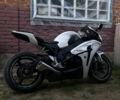 Белый Хонда CBR 1000RR, объемом двигателя 0 л и пробегом 28 тыс. км за 3900 $, фото 6 на Automoto.ua