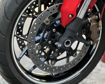 Белый Хонда CBR 1000RR, объемом двигателя 1 л и пробегом 36 тыс. км за 12500 $, фото 5 на Automoto.ua