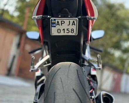 Белый Хонда CBR 1000RR, объемом двигателя 1 л и пробегом 36 тыс. км за 12500 $, фото 10 на Automoto.ua