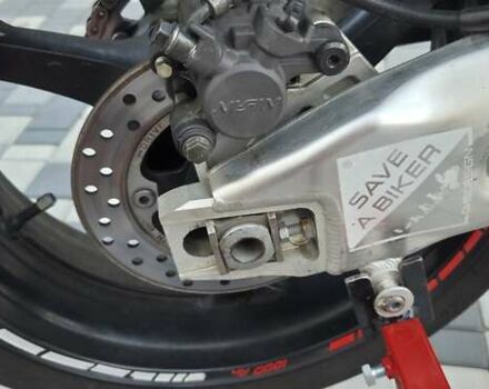 Черный Хонда CBR 1000RR, объемом двигателя 1 л и пробегом 60 тыс. км за 7300 $, фото 8 на Automoto.ua