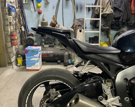 Черный Хонда CBR 1000RR, объемом двигателя 1 л и пробегом 32 тыс. км за 8900 $, фото 4 на Automoto.ua