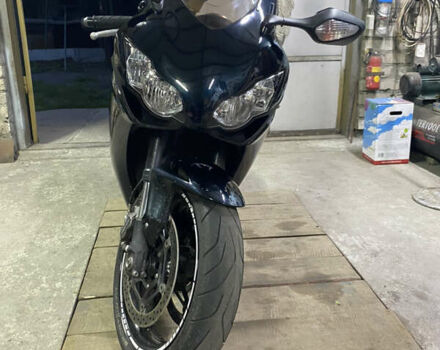 Черный Хонда CBR 1000RR, объемом двигателя 1 л и пробегом 32 тыс. км за 8900 $, фото 2 на Automoto.ua