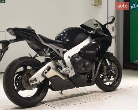 Черный Хонда CBR 1000RR, объемом двигателя 1 л и пробегом 24 тыс. км за 9400 $, фото 1 на Automoto.ua