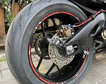 Чорний Хонда CBR 1000RR, об'ємом двигуна 1 л та пробігом 54 тис. км за 13500 $, фото 16 на Automoto.ua