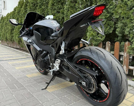 Чорний Хонда CBR 1000RR, об'ємом двигуна 1 л та пробігом 54 тис. км за 13500 $, фото 4 на Automoto.ua