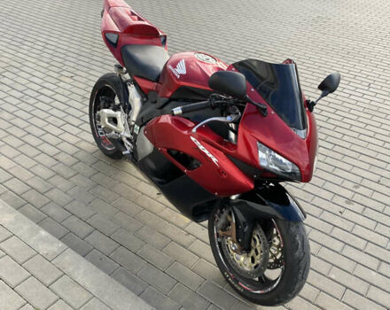 Червоний Хонда CBR 1000RR, об'ємом двигуна 1 л та пробігом 36 тис. км за 6990 $, фото 12 на Automoto.ua