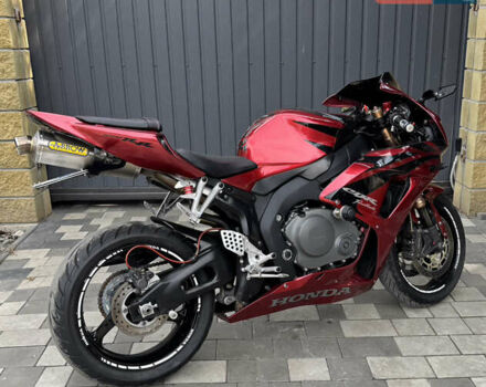 Червоний Хонда CBR 1000RR, об'ємом двигуна 1 л та пробігом 44 тис. км за 7500 $, фото 2 на Automoto.ua