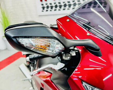 Червоний Хонда CBR 1000RR, об'ємом двигуна 1 л та пробігом 18 тис. км за 9000 $, фото 24 на Automoto.ua