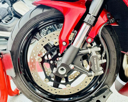 Червоний Хонда CBR 1000RR, об'ємом двигуна 1 л та пробігом 18 тис. км за 9000 $, фото 12 на Automoto.ua