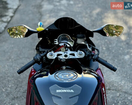 Красный Хонда CBR 1000RR, объемом двигателя 0.99 л и пробегом 42 тыс. км за 9900 $, фото 17 на Automoto.ua