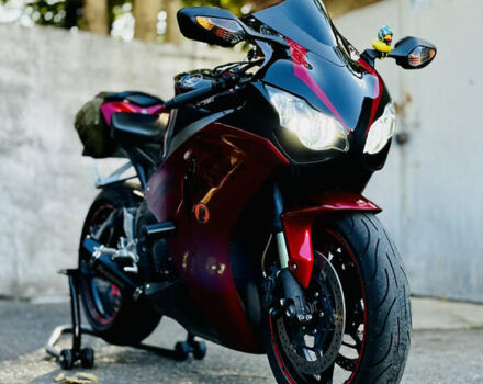 Красный Хонда CBR 1000RR, объемом двигателя 0.99 л и пробегом 42 тыс. км за 9900 $, фото 14 на Automoto.ua