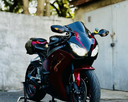 Красный Хонда CBR 1000RR, объемом двигателя 0.99 л и пробегом 42 тыс. км за 9900 $, фото 15 на Automoto.ua