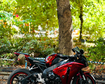 Красный Хонда CBR 1000RR, объемом двигателя 0.99 л и пробегом 42 тыс. км за 9900 $, фото 31 на Automoto.ua