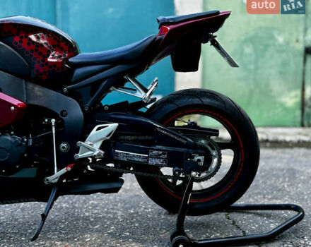 Красный Хонда CBR 1000RR, объемом двигателя 0.99 л и пробегом 42 тыс. км за 9900 $, фото 4 на Automoto.ua