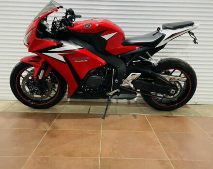 Червоний Хонда CBR 1000RR, об'ємом двигуна 1 л та пробігом 36 тис. км за 12200 $, фото 21 на Automoto.ua
