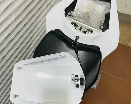 Червоний Хонда CBR 1000RR, об'ємом двигуна 1 л та пробігом 36 тис. км за 12200 $, фото 11 на Automoto.ua