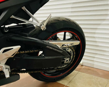 Червоний Хонда CBR 1000RR, об'ємом двигуна 1 л та пробігом 36 тис. км за 12200 $, фото 15 на Automoto.ua