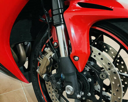 Червоний Хонда CBR 1000RR, об'ємом двигуна 1 л та пробігом 36 тис. км за 12200 $, фото 36 на Automoto.ua