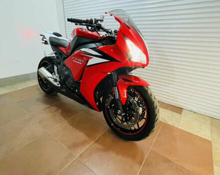 Червоний Хонда CBR 1000RR, об'ємом двигуна 1 л та пробігом 36 тис. км за 12200 $, фото 24 на Automoto.ua