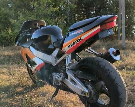 Хонда CBR 1000RR, об'ємом двигуна 0 л та пробігом 20 тис. км за 3100 $, фото 6 на Automoto.ua