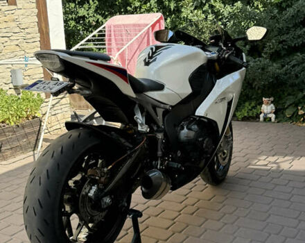 Хонда CBR 1000RR, об'ємом двигуна 1 л та пробігом 27 тис. км за 10100 $, фото 2 на Automoto.ua