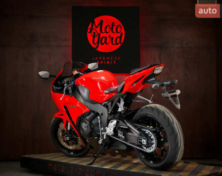 Хонда CBR 1000RR, объемом двигателя 1 л и пробегом 3 тыс. км за 12000 $, фото 1 на Automoto.ua