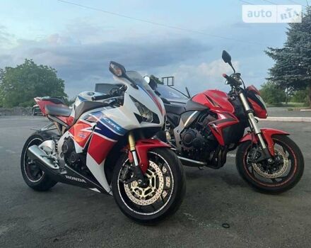 Хонда CBR 1000RR, об'ємом двигуна 0 л та пробігом 32 тис. км за 4150 $, фото 4 на Automoto.ua