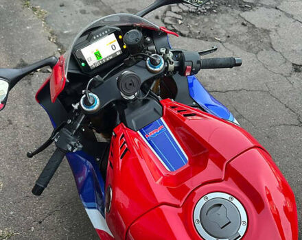 Хонда CBR 1000RR, объемом двигателя 0 л и пробегом 6 тыс. км за 27500 $, фото 2 на Automoto.ua